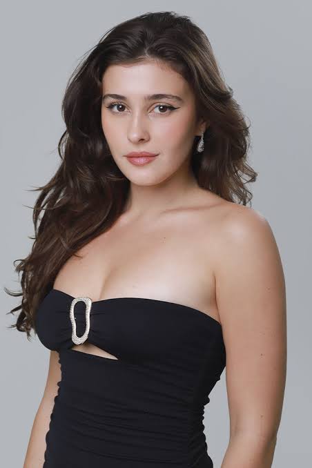 Lara Martins