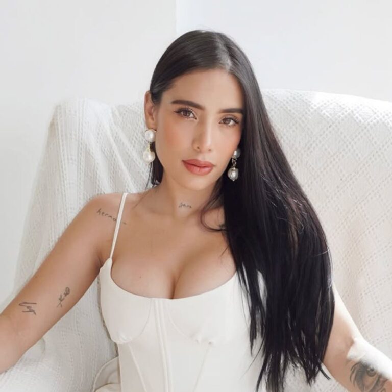 Bella Mendes